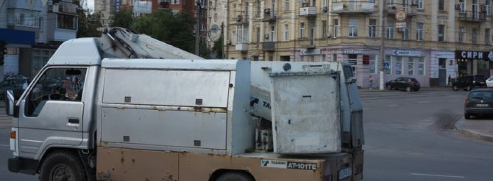 Интересный грузовик Toyota на украинских дорогах