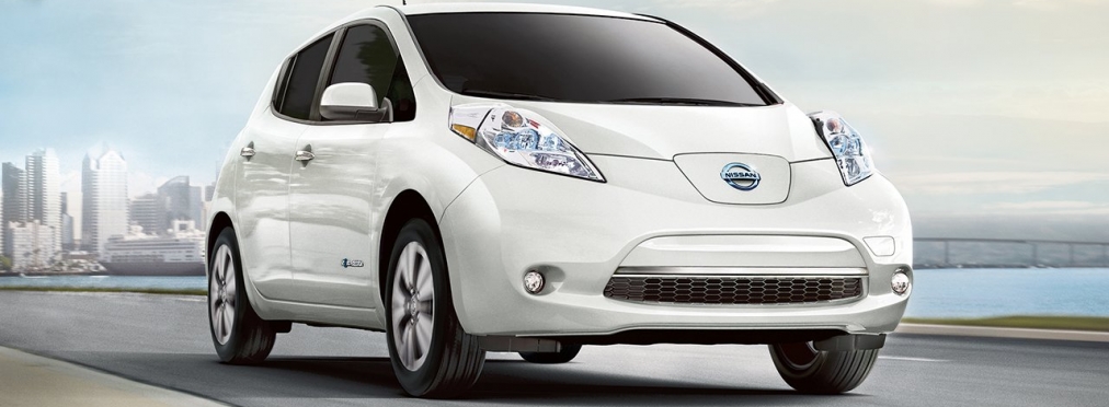 Nissan продал «юбилейный» электромобиль Leaf