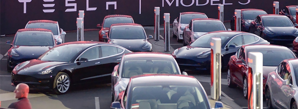 Tesla увеличит объемы производства Model 3