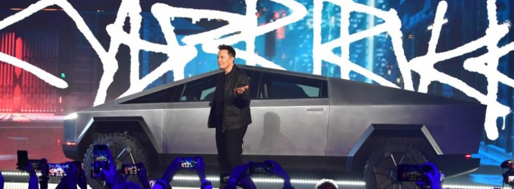 Tesla представила долгожданный электропикап