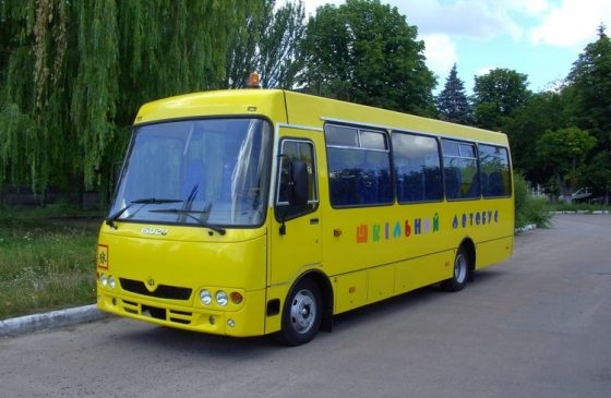 В Украине разработали полноприводный школьный автобус