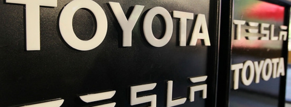 Почему компания Toyota «рассорилась» с маркой Tesla