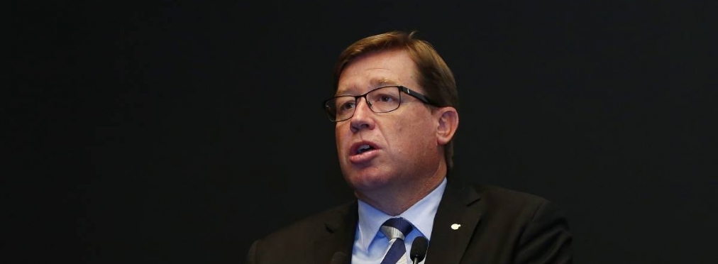 Министр полиции Австралии попросил его оштрафовать за нарушение ПДД