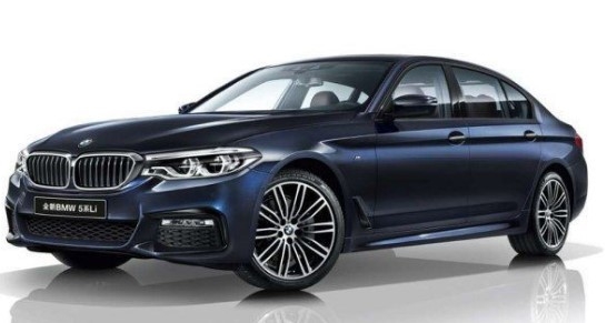 Компания BMW показала «самую большую пятерку»