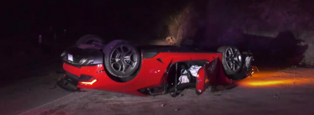 В Калифорнии на дороге нашли перевёрнутый Lamborghini