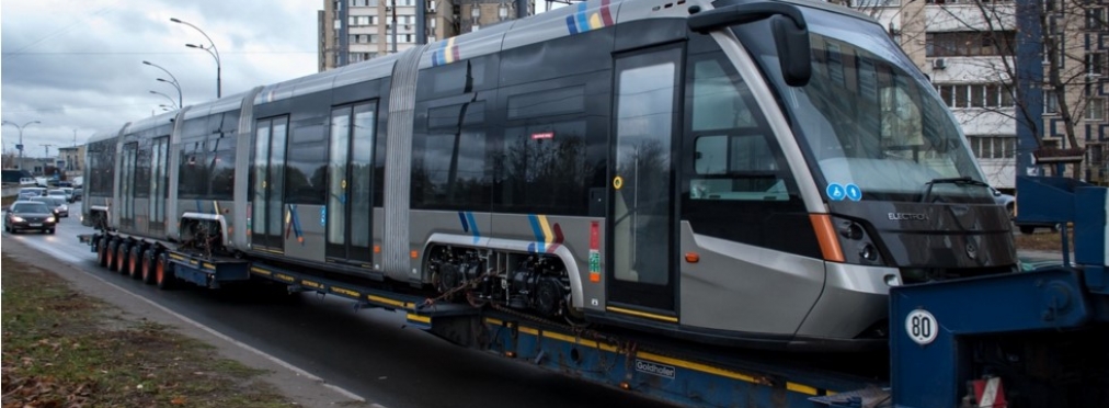 Новый львовский трамвай уже в Киеве