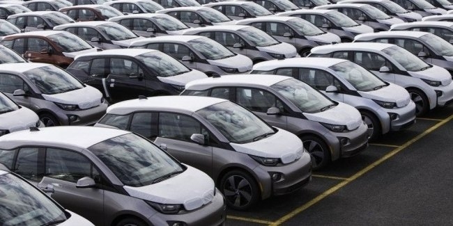Китай на треть сократит дотации на электромобили