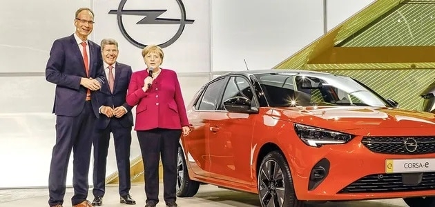 Ангела Меркель заступилась за бензиновые и дизельные двигатели