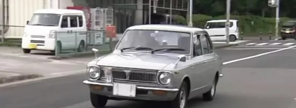 Обнаружили идеально сохранившийся Toyota Corolla 1969 года с интересной историей