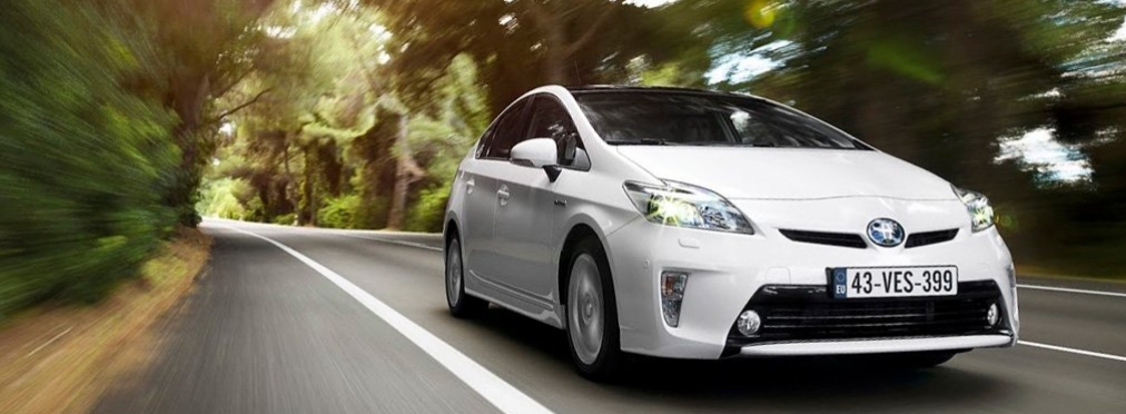 Toyota отправит в ремонт 2,4 миллиона гибридов