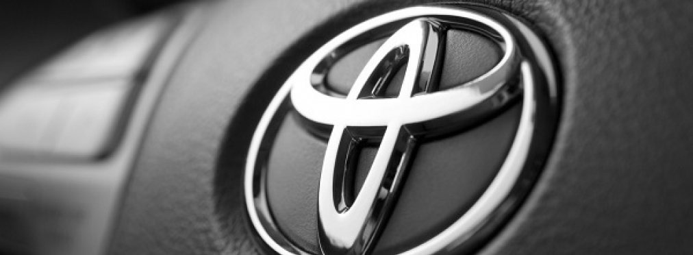Марка Toyota выпустит гибридные версии Corolla и Levin