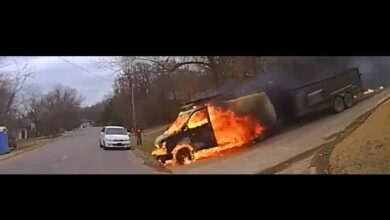 «Призрачный фургонщик» попал на запись видеорегистратора полиции