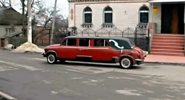 В Украине заметили единственный в мире эксклюзивный лимузин «Запорожец»