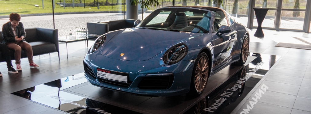 В Украину привезли «самый необычный и редкий» Porsche