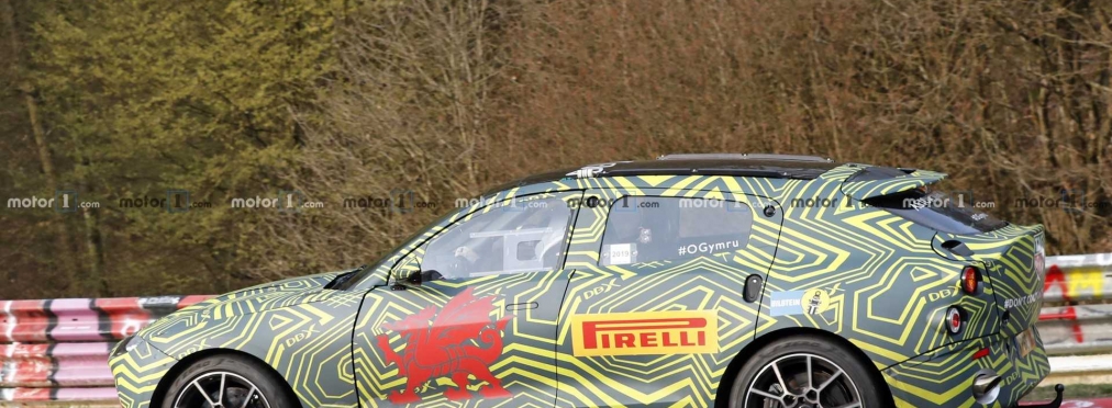 Aston Martin тестирует кроссовер на скорости 300 км/ч