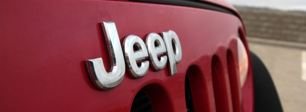 Кроссовер Jeep C-SUV будет представлен через месяц