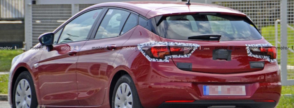 Опубликованы шпионские фото нового Opel Astra