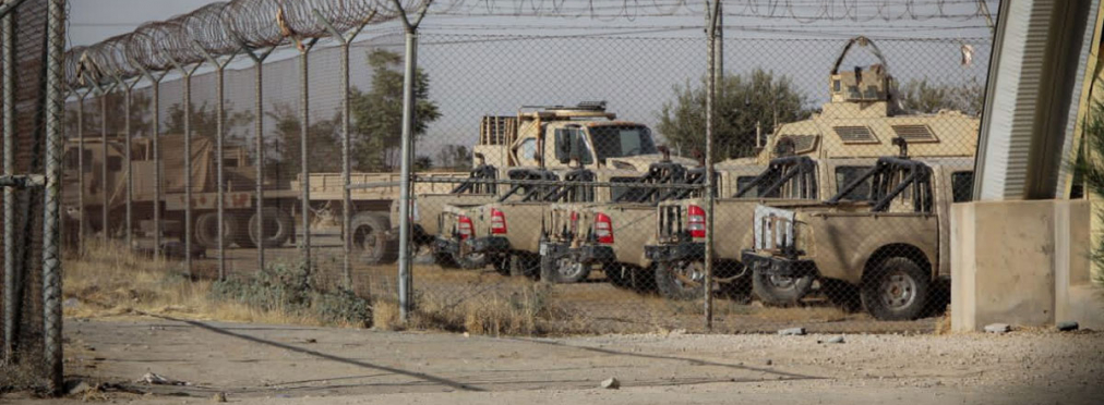 Армия США оставила талибам в Афганистане тысячи военных машин  