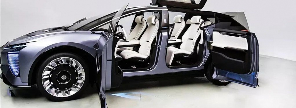 Китайская копия Tesla Model X превзошла оригинальный автомобиль (фото)