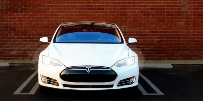 Как выглядит Tesla Model S после 725 тысяч километров пробега