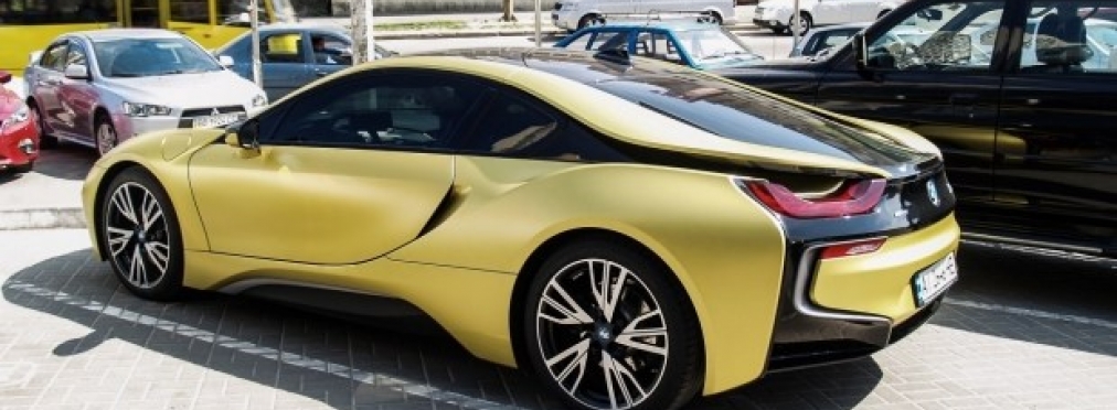 В Украине замечен редчайший BMW