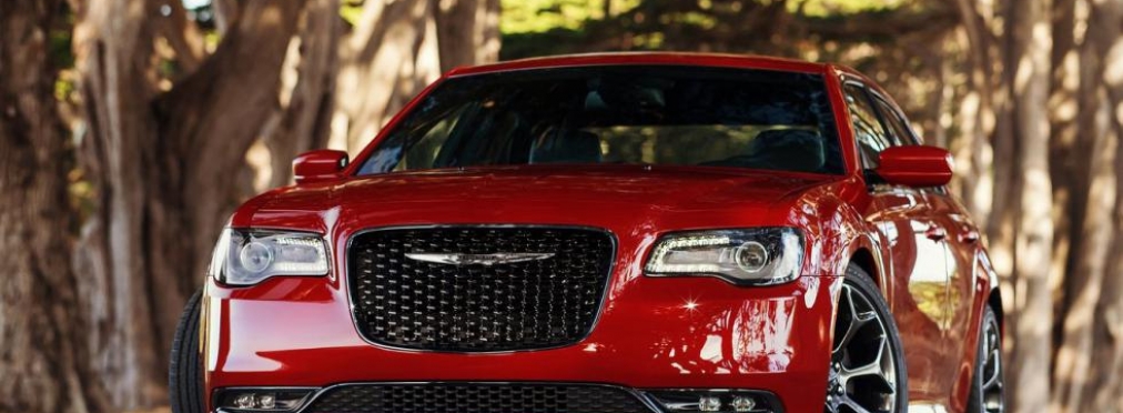 Chrysler огорчает очередным отзывом авто