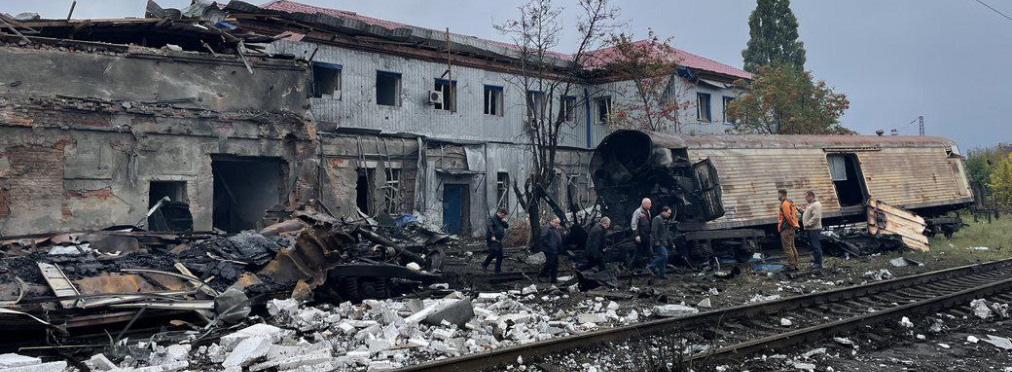 Россия ударила по вагонам рефрижераторам в Харькове