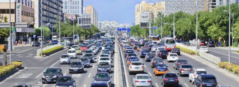 В Китае водителям, которые откажутся от вождения автомобиля, будут платить деньги