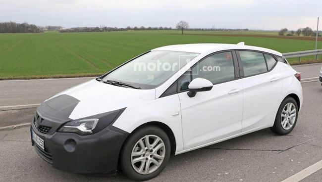 Opel слегка обновит «Астру»