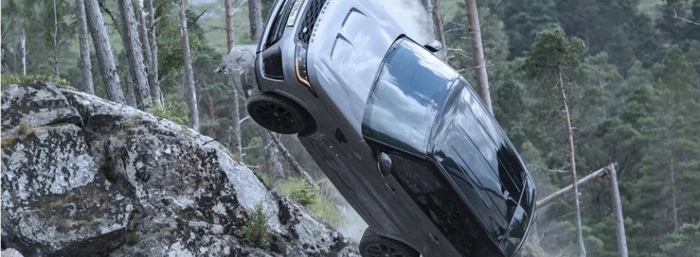 Range Rover Sport SVR «засветился» в новом фильме о Джеймсе Бонде