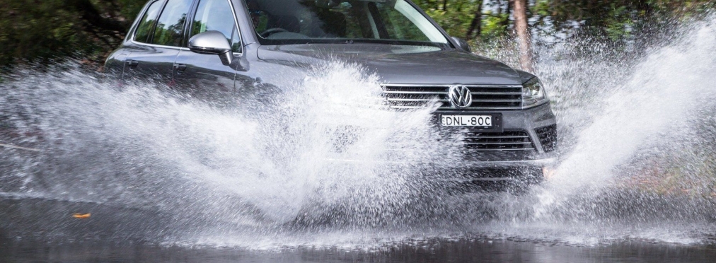 Почему Volkswagen Touareg заливает водой