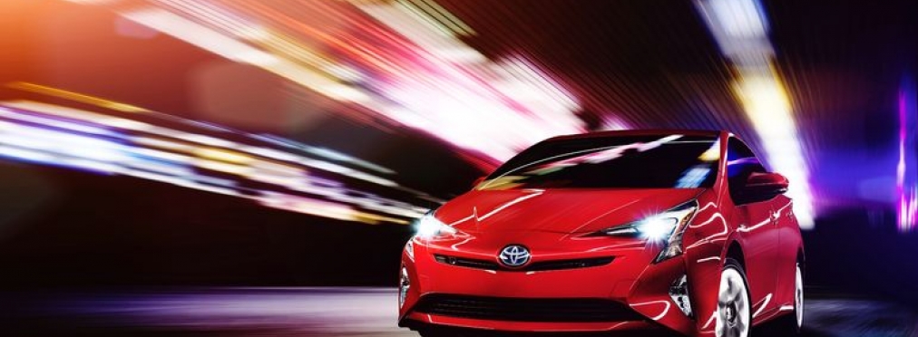 Компания Toyota показала забавную рекламу гибридного Prius