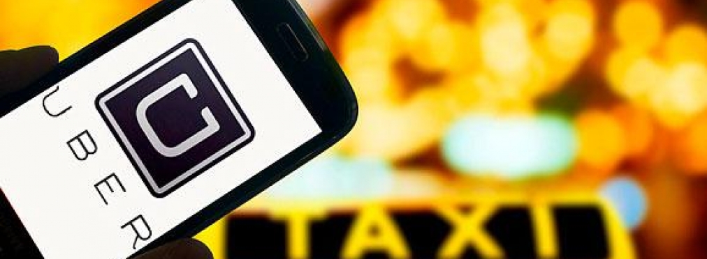 Сервис такси Uber «снимает средства» с пластиковых карт украинцев