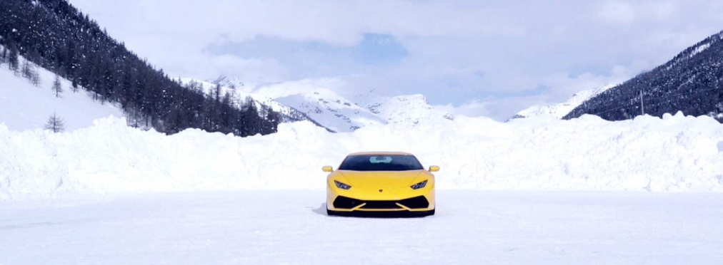 Не пытайтесь это повторить: зимний дрифт на Lamborghini