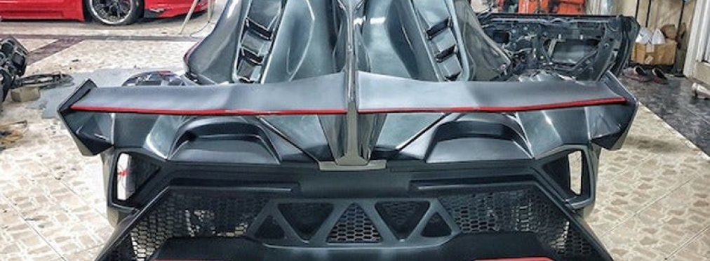 Специалисты из Тайланда превратили Toyota MR2 в Lamborghini Veneno