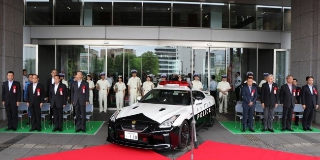 Японская полиция получила патрульный Nissan GT-R