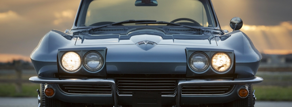 Культовые автомобили: Chevrolet Corvette Sting Ray