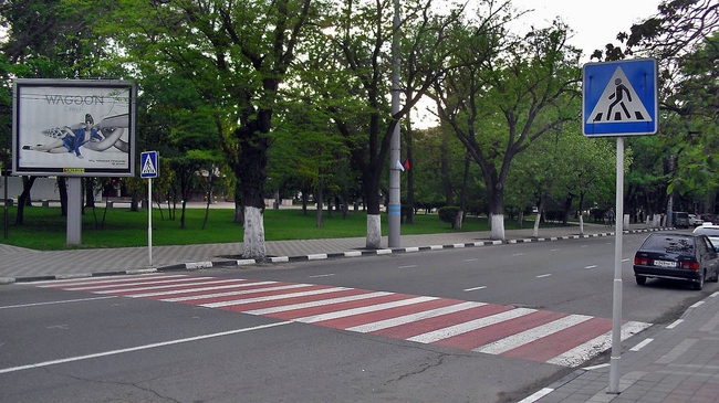 В украинской столице появились новые пешеходные переходы