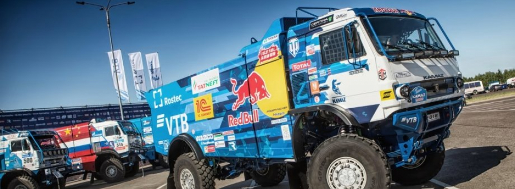 КамАЗ распродает раритетные гоночные грузовики для «Дакара» 