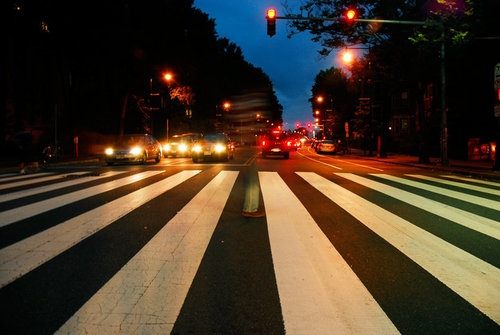 В Украине построили первый пешеходный переход с LED подсветкой