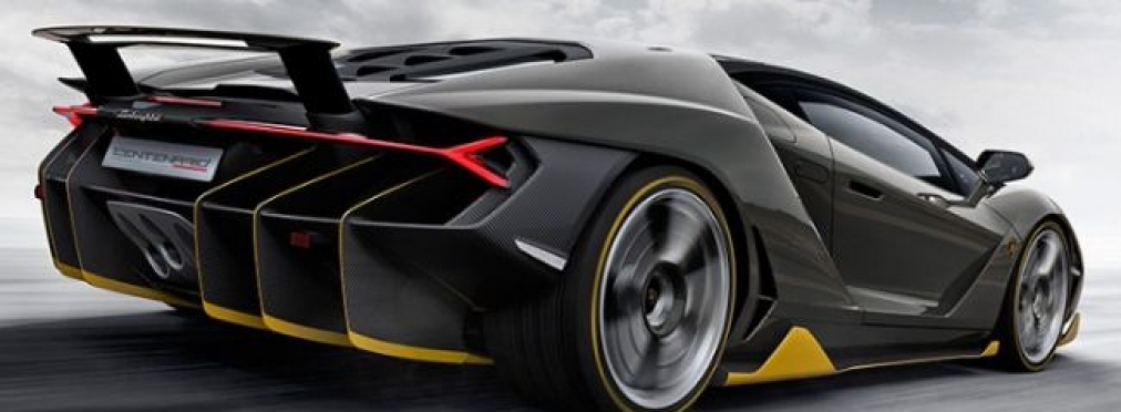 Первая Lamborghini Centenario пересекла Британскую границу