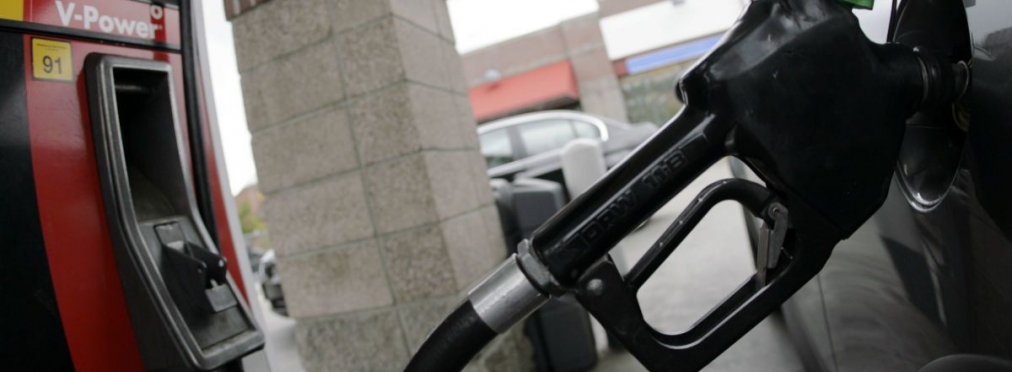 Украинским АЗС установили новую предельную цену топлива