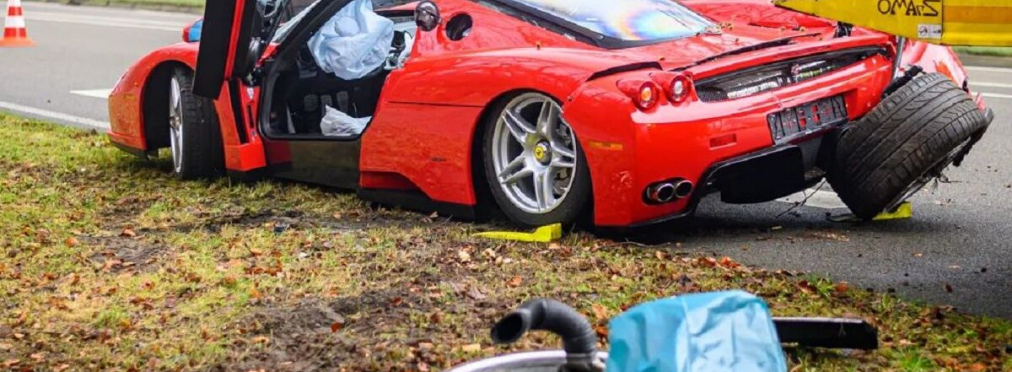 Культовый суперкар Ferrari за 3 миллиона долларов разбили во время тест-драйва