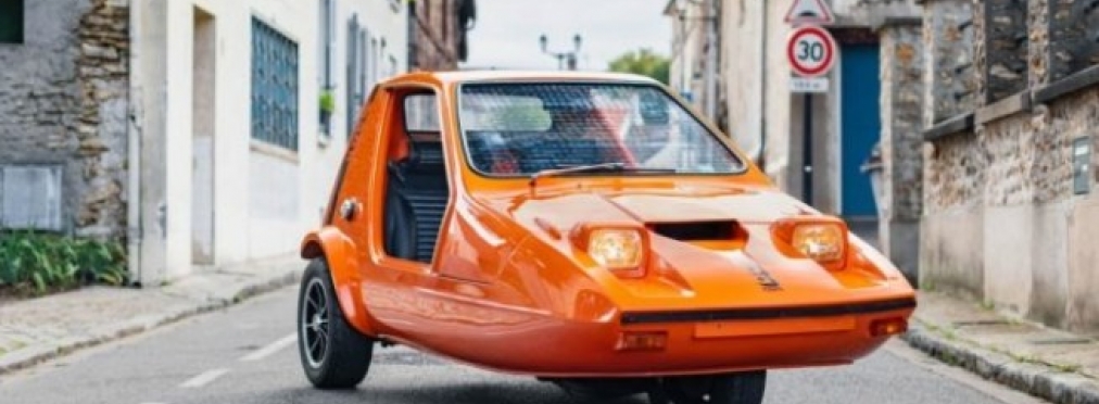 Уникальный трехколесный спорткар выставили на продажу