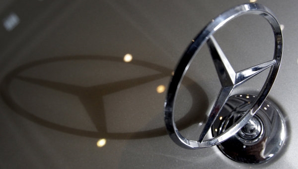 Компанию Mercedes-Benz обвинили в нарушении законов РФ