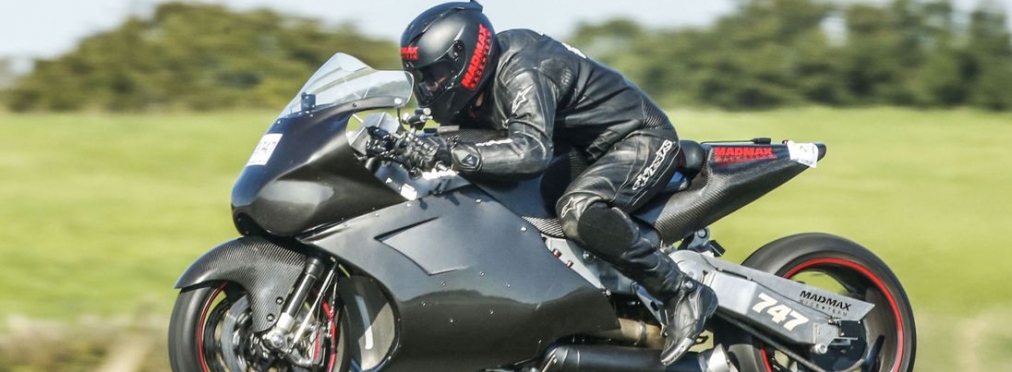 Мотоциклист, который попал в аварию на скорости 376 км/ч, установил новый рекорд