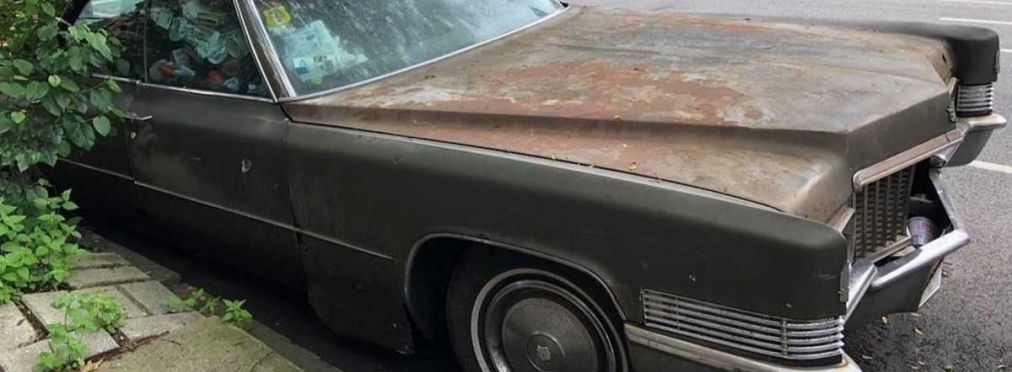 Брошенный в Нью-Йорке Cadillac эвакуировали спустя 25 лет