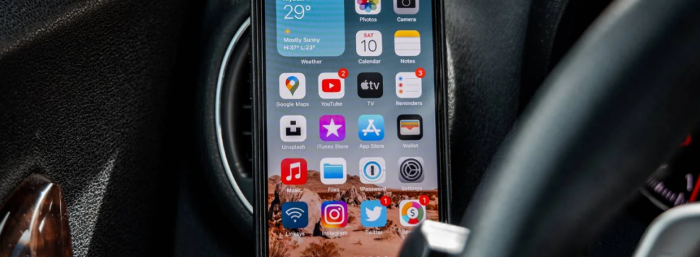 Смартфон для водителя: какую модель iPhone выбрать