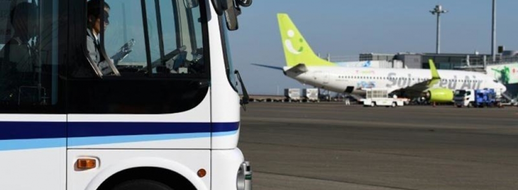 Токийский аэропорт начал испытания беспилотного автобуса