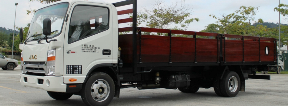 МАЗ планирует «догрузить» мощности китайскими грузовиками